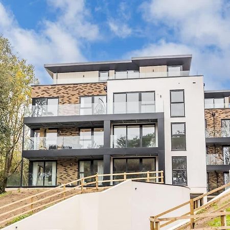 Aurora South Villa Poole Exterior foto
